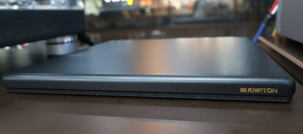 展示品：KRIPTON オーディオボード AB-UT1 | オーディオサミット