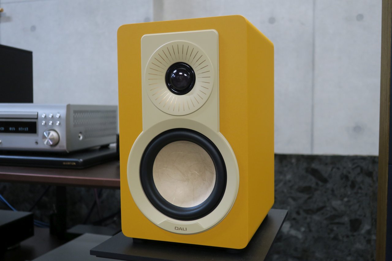 展示品：DALI スピーカー KUPID | オーディオサミット